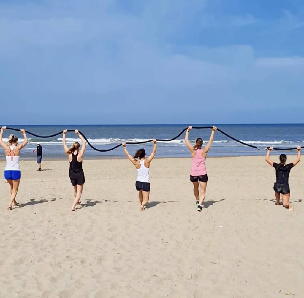 Bootcamp op het strand met personal fitness trainer Mike van t Loo