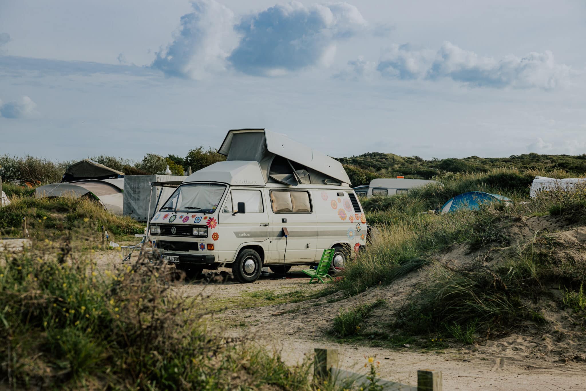 Camper op camping de Lakens
