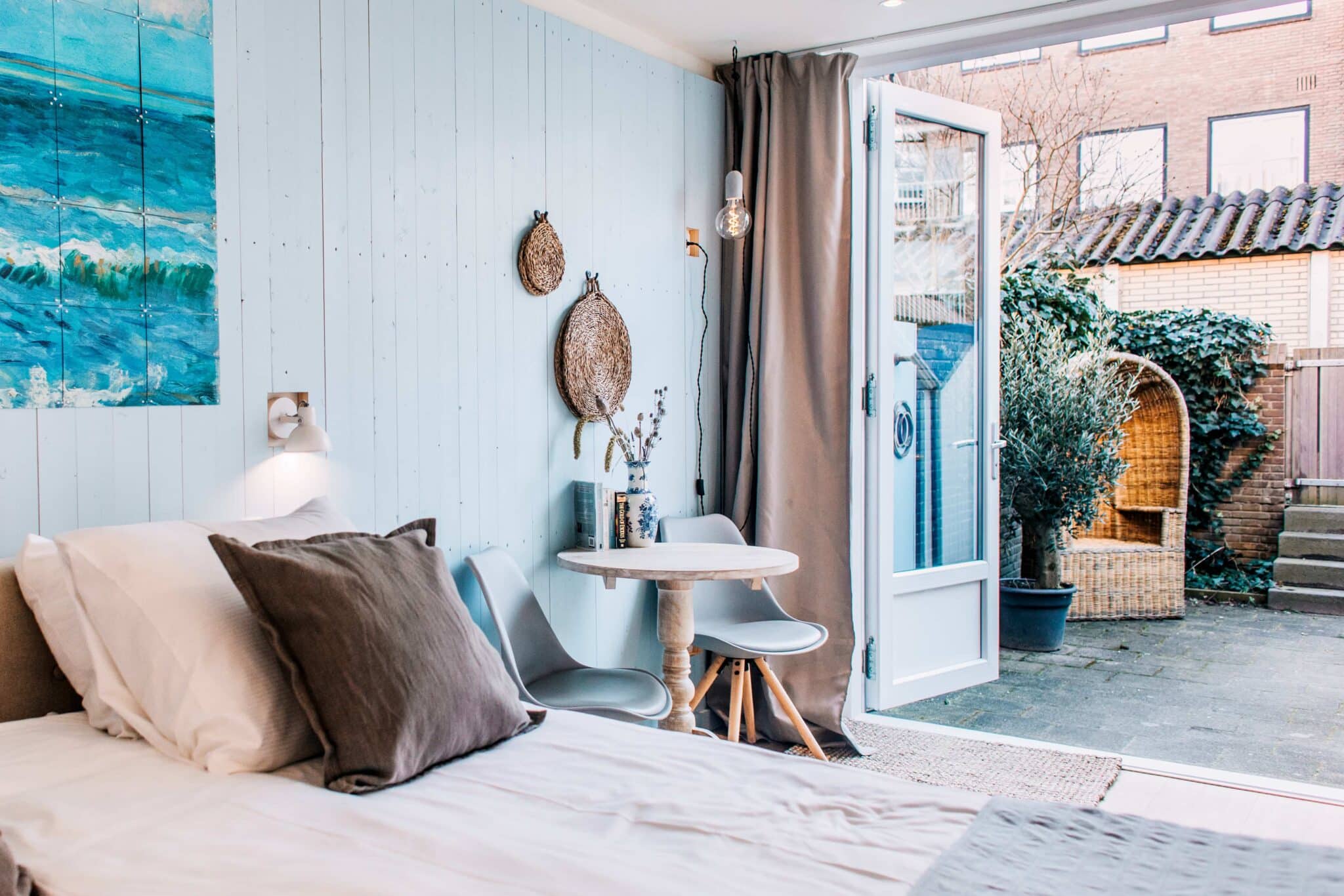 pension in zandvoort bed